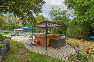 23 Pettit Dr, Dix Hills, NY 11746 - Photo 42