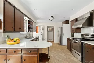 107 California Ave, Freeport, NY 11520 - Photo 12