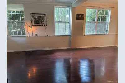 18 Pritchard Court, Fishkill, NY 12524 - Photo 8