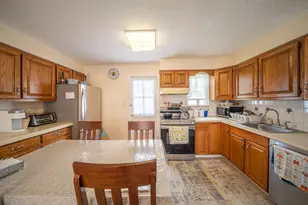 47 Cardinal Rd, Levittown, NY 11756 - Photo 6