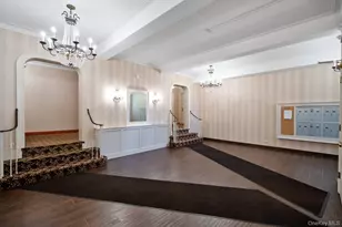 102 S Village Ave, Rockville Centre, NY 11570 - Photo 14