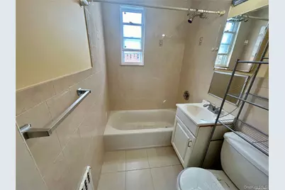 75-22 255th Street #2nd Floor, Glen Oaks, NY 11004 - Photo 8