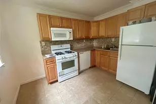 75-22 255th St, Glen Oaks, NY 11004 - Photo 4