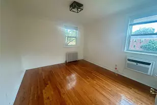 75-22 255th St, Glen Oaks, NY 11004 - Photo 6