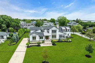 52 Concourse E, Brightwaters, NY 11718 - Photo 48