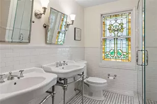 28 Shore Rd, Douglaston, NY 11363 - Photo 20