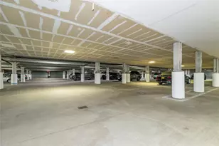 1 Portico Ct, Great Neck, NY 11021 - Photo 34