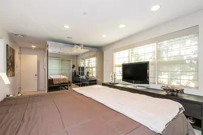 1 Portico Court #200, Great Neck, NY 11021 - Photo 22