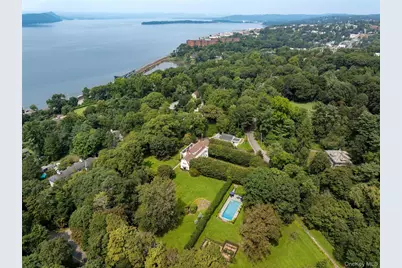 36 Revolutionary Road, Briarcliff Manor, NY 10510 - Photo 2