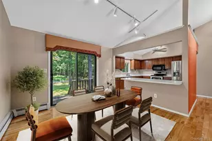 98 Wildwood Cir, Bloomingburg, NY 12721 - Photo 14