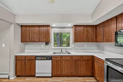 98 Wildwood Circle, Bloomingburg, NY 12721 - Photo 20
