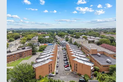 75-22 Parsons Boulevard #D2, Fresh Meadows, NY 11366 - Photo 20