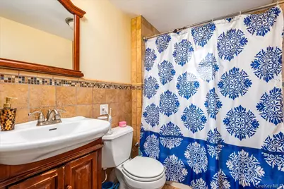 118 Carver Terrace, Yonkers, NY 10710 - Photo 20