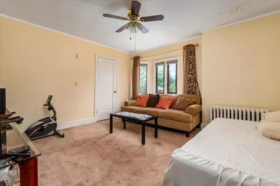 118 Carver Terrace, Yonkers, NY 10710 - Photo 18