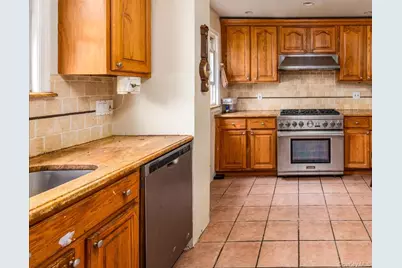 118 Carver Terrace, Yonkers, NY 10710 - Photo 10