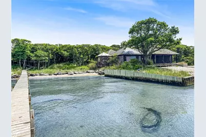 466 Great South Bay Walk, Shelter Island, NY 11772 - Photo 8