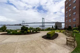 162-41 Powells Cove Blvd, Whitestone, NY 11357 - Photo 26