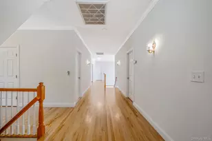 3 Kohlsaat Ct, Smithtown, NY 11787 - Photo 20