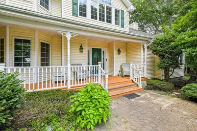 10 Bryan Meadow Path, Northport, NY 11768 - Photo 4