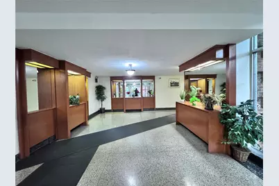 33-24 Junction Boulevard #6R, Jackson Heights, NY 11372 - Photo 2