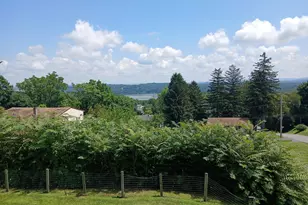 51 Orchard St, Marlboro, NY 12542 - Photo 4