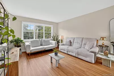 17 Fieldstone Drive #148, Hartsdale, NY 10530 - Photo 2