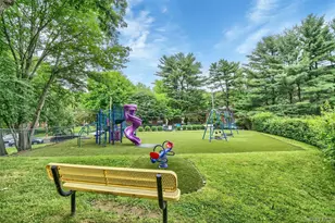 17 Fieldstone Dr, Hartsdale, NY 10530 - Photo 20