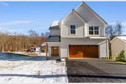 4 Eastview Court, Brewster, NY 10509 - Photo 2