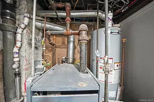 6915 Loubet, Forest Hills, NY 11375 - Photo 28