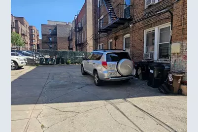 43-32 40 Street, Sunnyside, NY 11104 - Photo 12