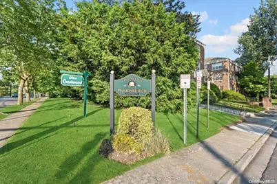 1 Meadow Drive #3D, Woodmere, NY 11598 - Photo 2