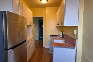 1 Meadow Dr, Woodmere, NY 11598 - Photo 14