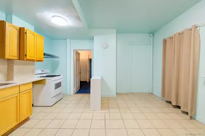149-63 Ash Avenue, Flushing, NY 11355 - Photo 8