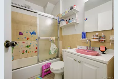 149-63 Ash Avenue, Flushing, NY 11355 - Photo 24