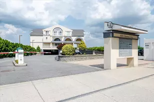 600 Clarence Ave, Bronx, NY 10465 - Photo 2