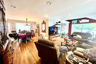 11 Pearl St, Woodmere, NY 11581 - Photo 2