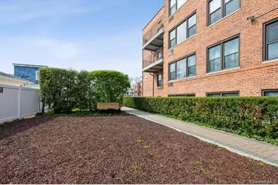 1015 Old Post Road #3N, Mamaroneck, NY 10543 - Photo 38