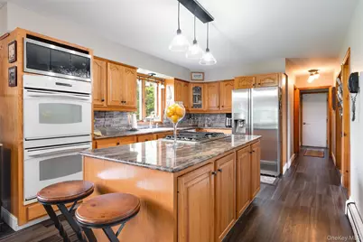 108 Beyer Drive, Poughquag, NY 12570 - Photo 2