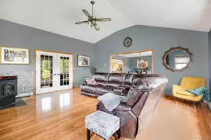 108 Beyer Dr, Poughquag, NY 12570 - Photo 6