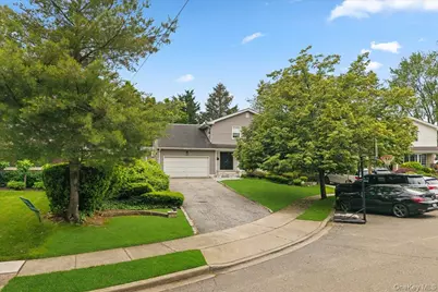 1127 Fordham Lane, Woodmere, NY 11598 - Photo 2