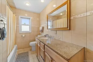 159 Branch Ave, Freeport, NY 11520 - Photo 16