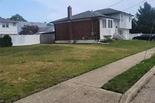 5 Sportsmans Ave, Freeport, NY 11520 - Photo 4