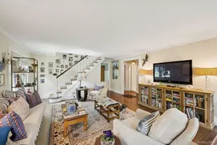 163 Halsey St, Southampton, NY 11968 - Photo 10