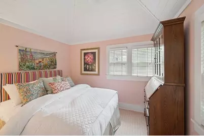163 Halsey Street, Southampton, NY 11968 - Photo 18