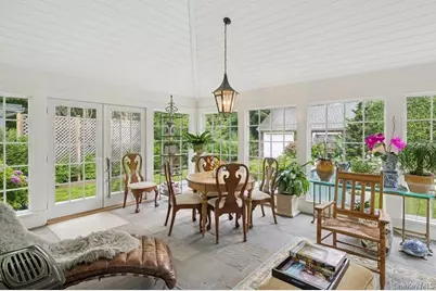 163 Halsey Street, Southampton, NY 11968 - Photo 18