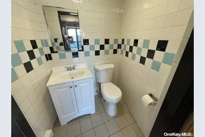 59-78 54 Avenue, Maspeth, NY 11378 - Photo 14