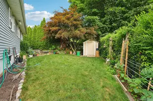17 Maplewood Blvd, Suffern, NY 10901 - Photo 46