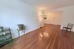 83-20 98th St, Woodhaven, NY 11421 - Photo 4