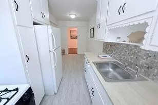 83-20 98th St, Woodhaven, NY 11421 - Photo 2