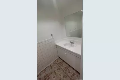 596 Beech Ter. Beech Terrace, Bronx, NY 10454 - Photo 10